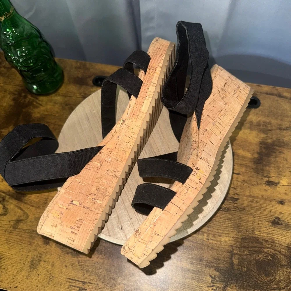 Anne Klein Akalyson Alyson Womens 10.5 M Black Cork Wedge Sandal Beachy Boho